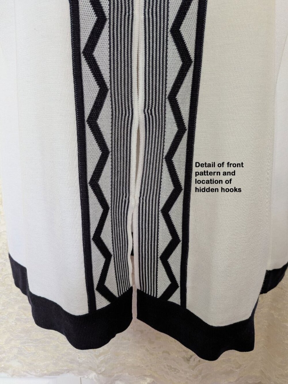 40" bust MISOOK knit blazer, White, Black striped trim, V neck, Hidden hooks - Picture 14 of 16